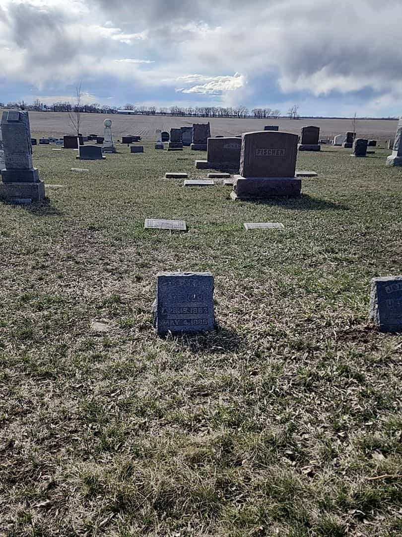 Fred Henry Uecker's grave. Photo 2