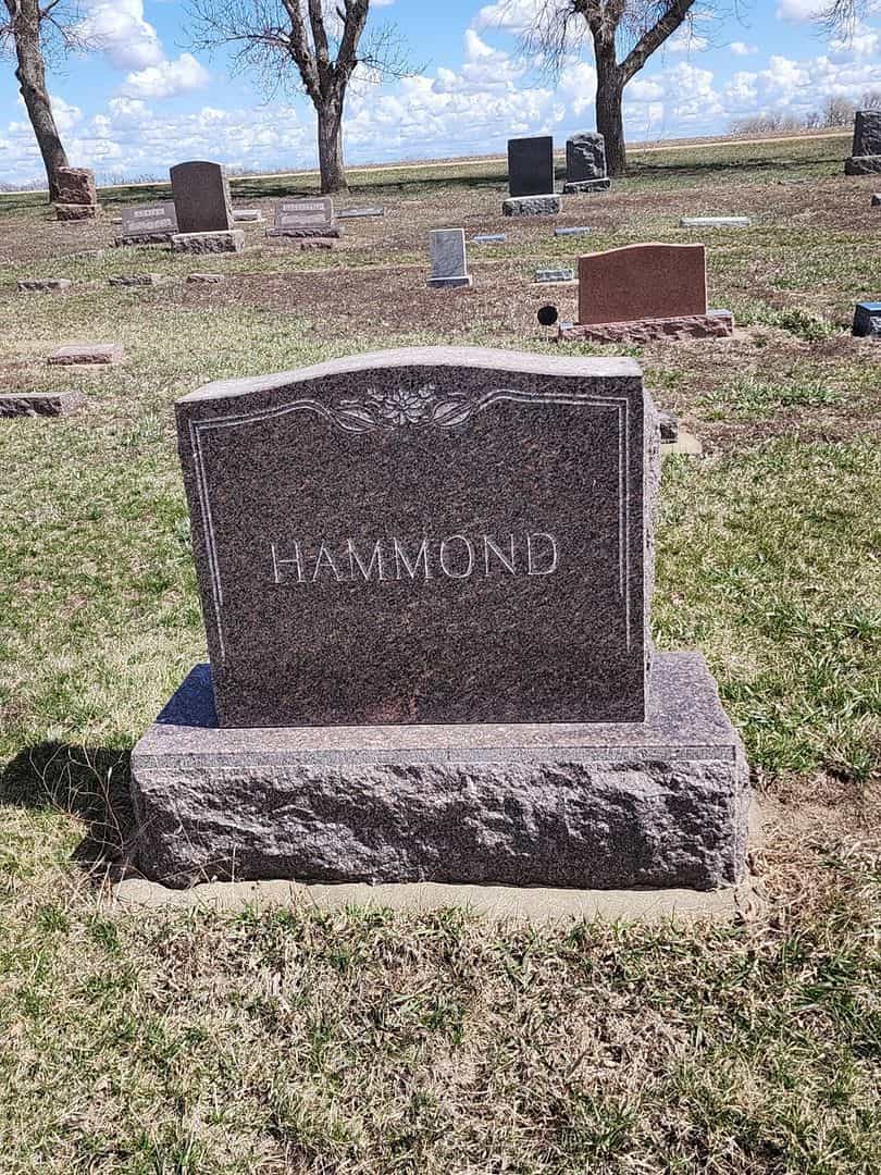 May M. Hackett Hammond's grave. Photo 1