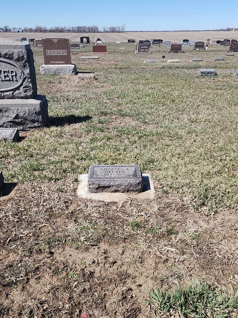 Charles J. Uecker's grave. Photo 2