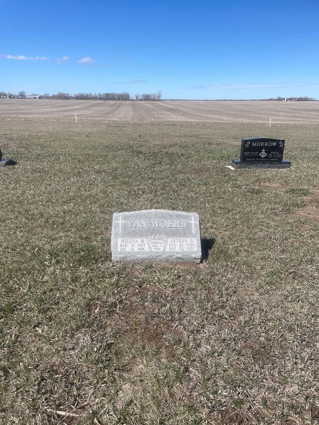 Arthur G. Van Woert's grave. Photo 2