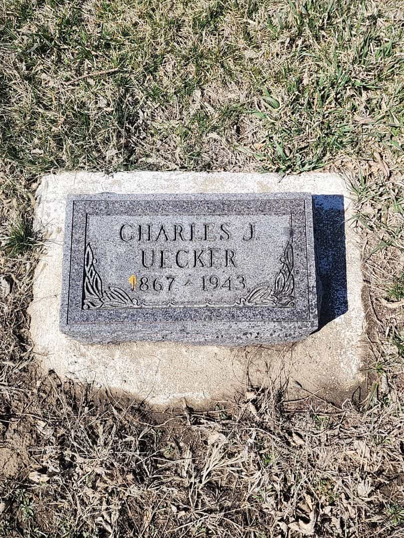 Charles J. Uecker's grave. Photo 3