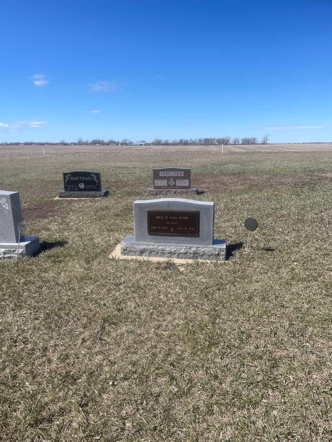 Eric R. Van Wyhe's grave. Photo 2