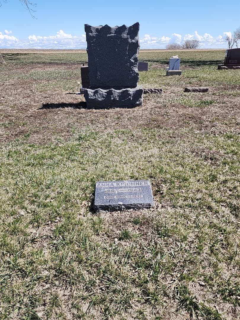 Anna Kirchner's grave. Photo 2