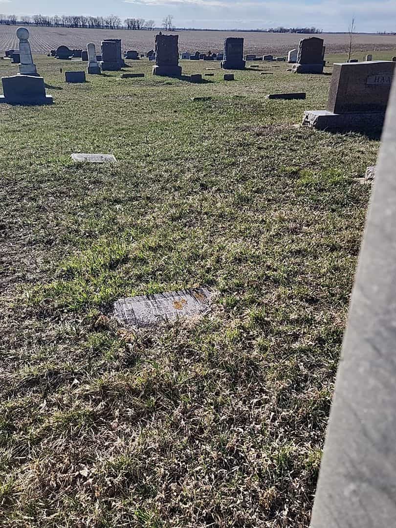 Bertha Zieman's grave. Photo 2