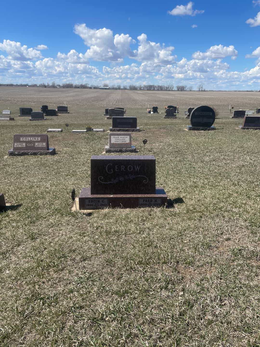 Fred H. Gerow's grave. Photo 2