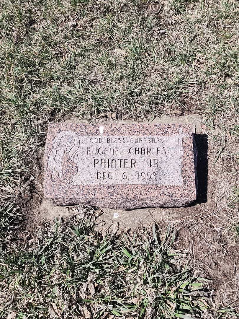Eugene Charles Painter Junior's grave. Photo 3