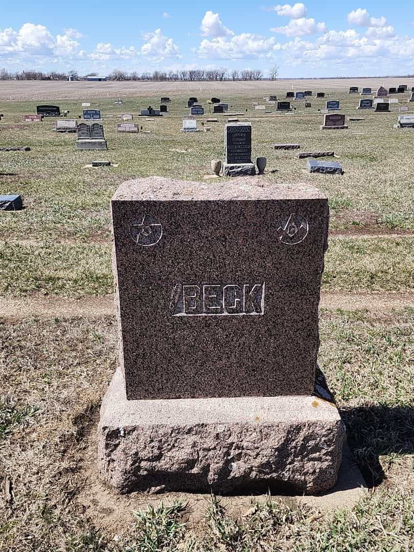 J. E. Beck's grave. Photo 1