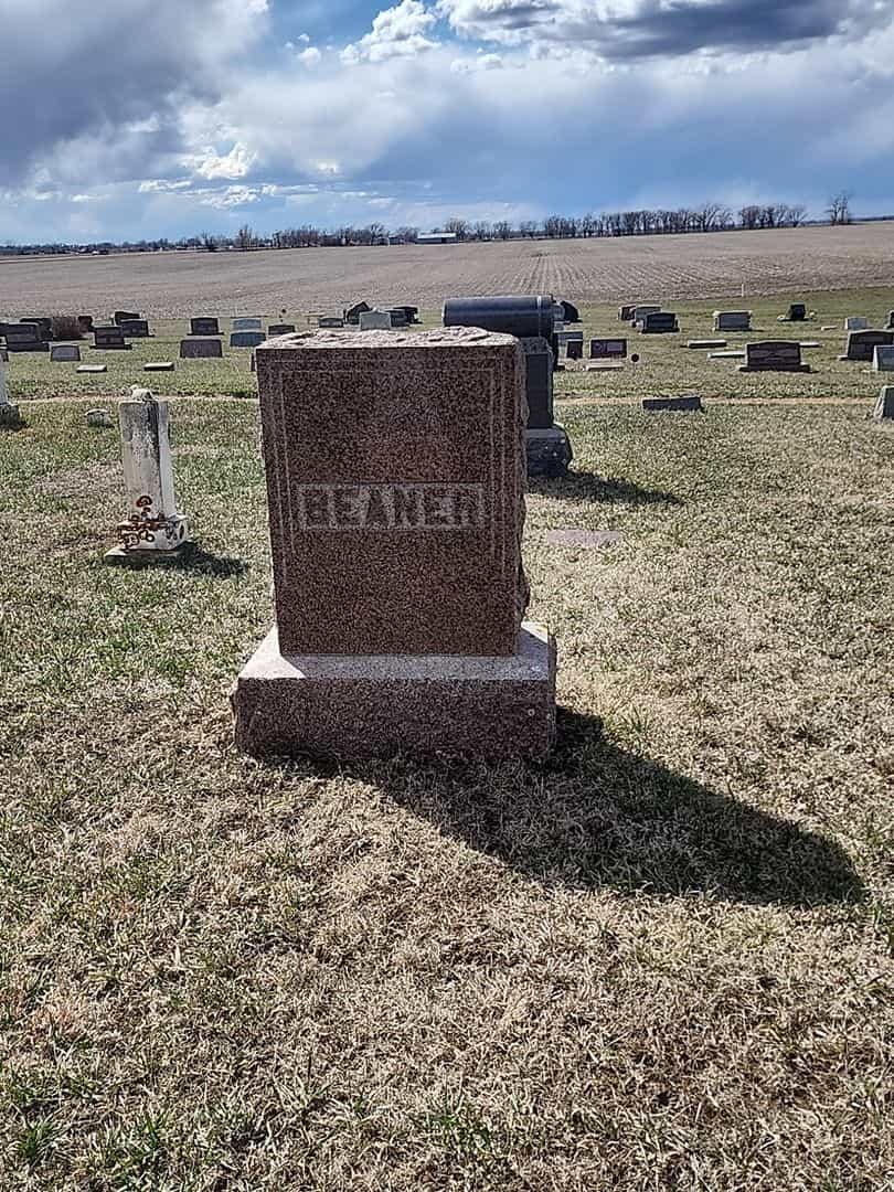 John A. Beaner's grave. Photo 1