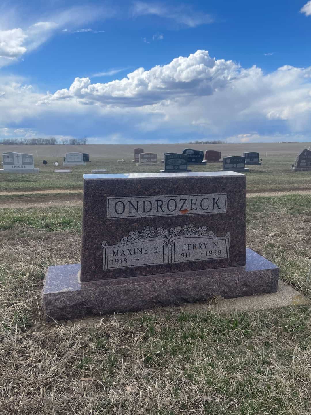 Maxine E. Van Woert Ondrozeck's grave. Photo 1