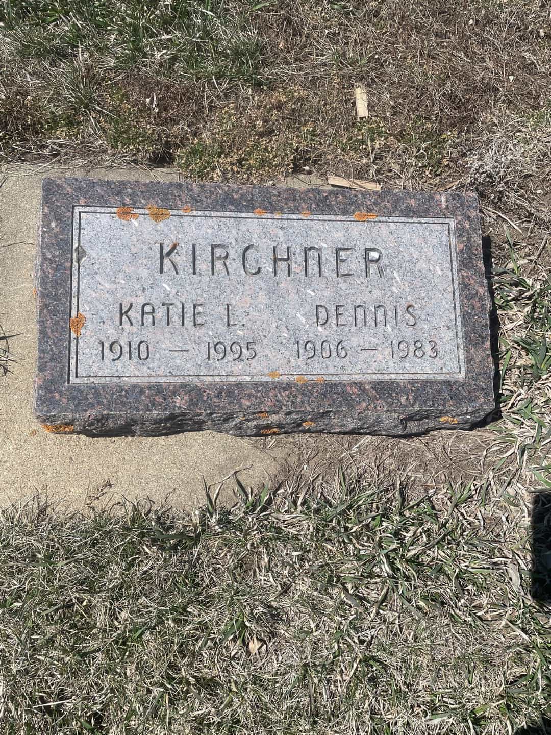 Dennis Kirchner's grave. Photo 1