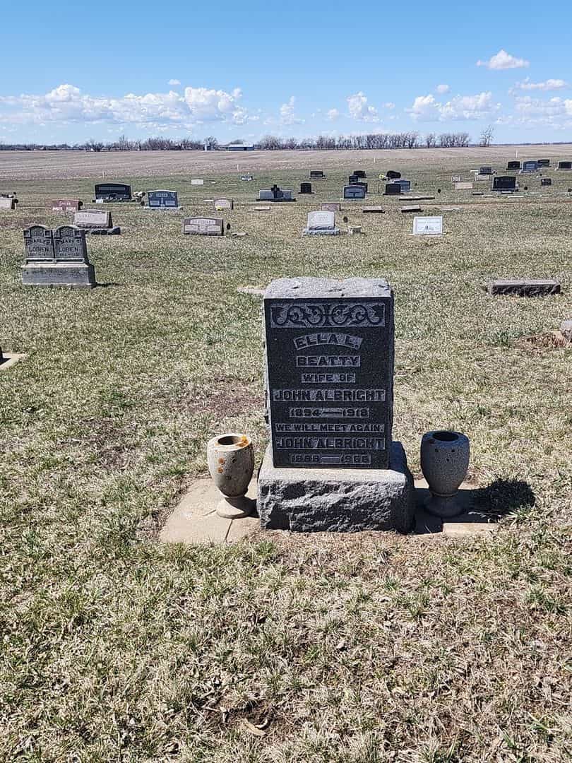 Ella L. Beatty Albricht's grave. Photo 2