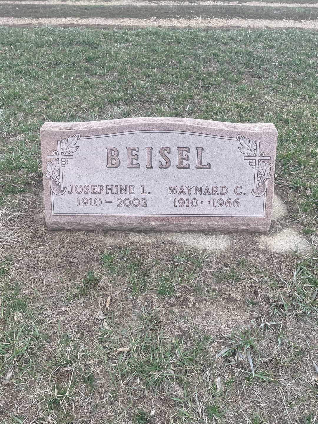 Josephine L. Beisel's grave. Photo 1