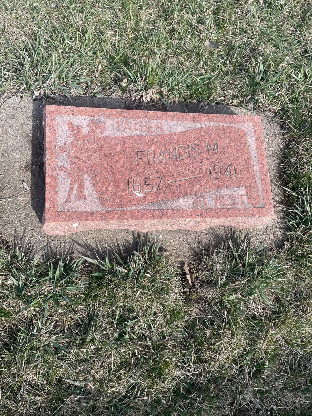 Francis M. Scarlett's grave. Photo 3
