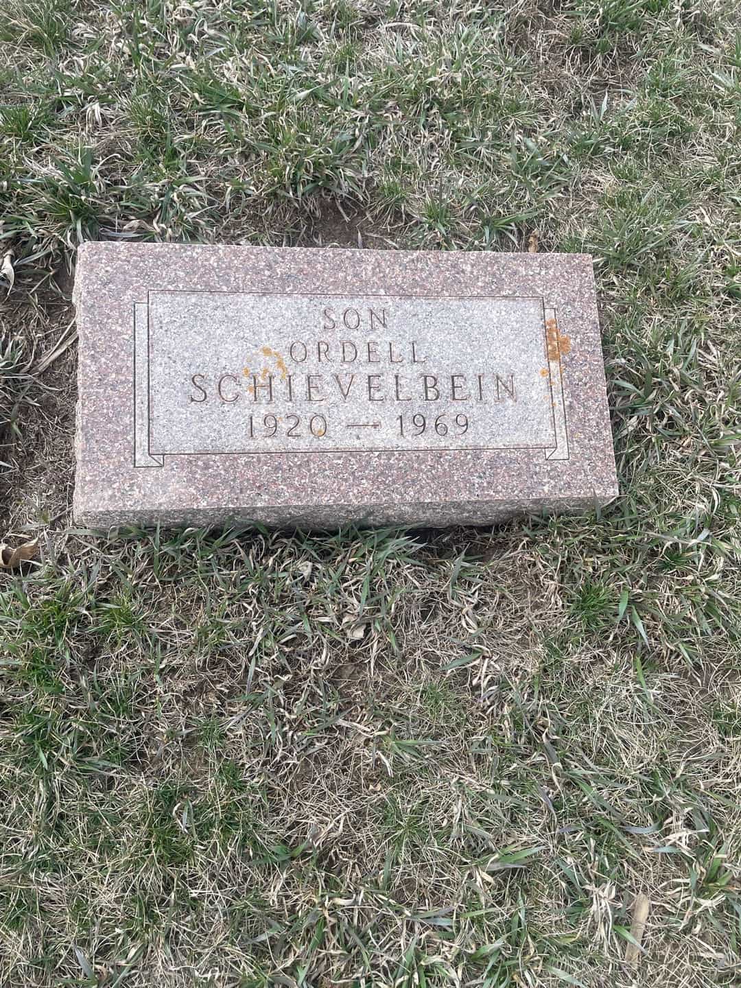 Ordell Schievelbein's grave. Photo 1