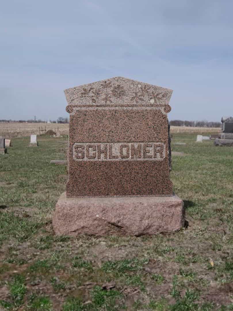 Johanna Schlomer's grave. Photo 1