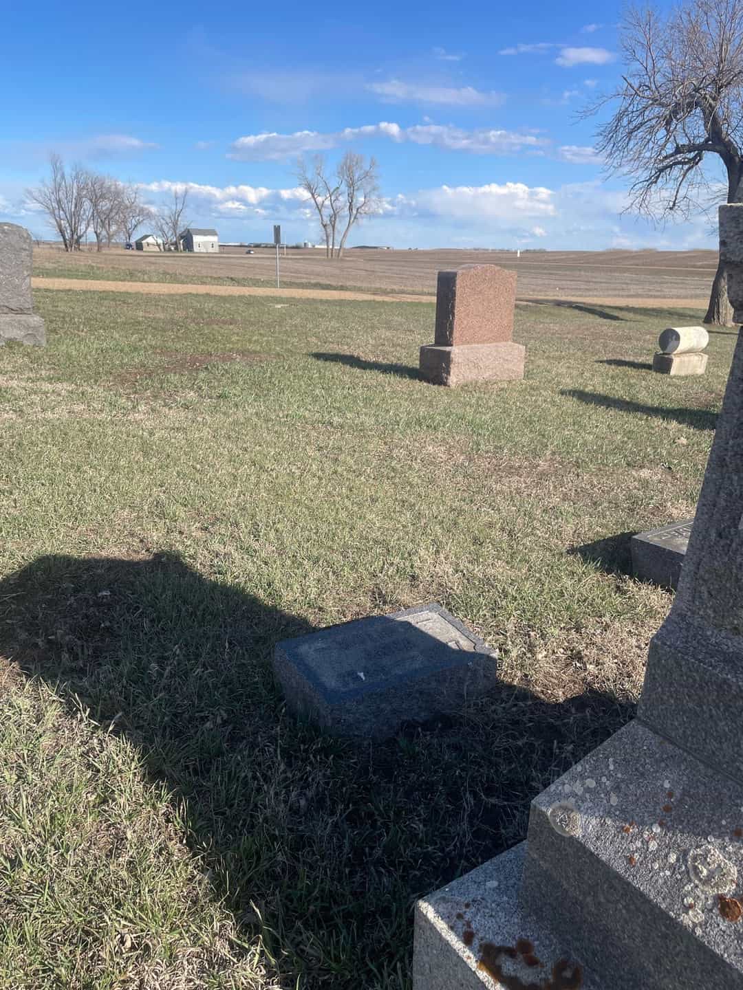 Anna Nelson's grave. Photo 2