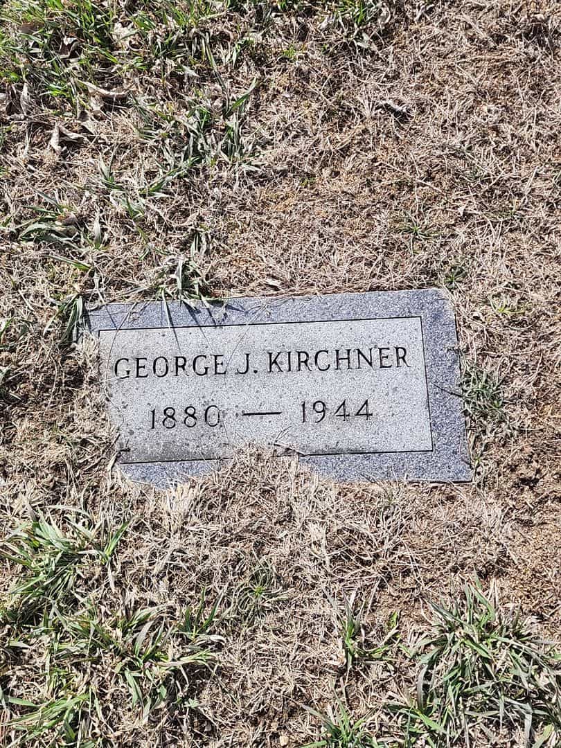 George J. Kirchner's grave. Photo 3