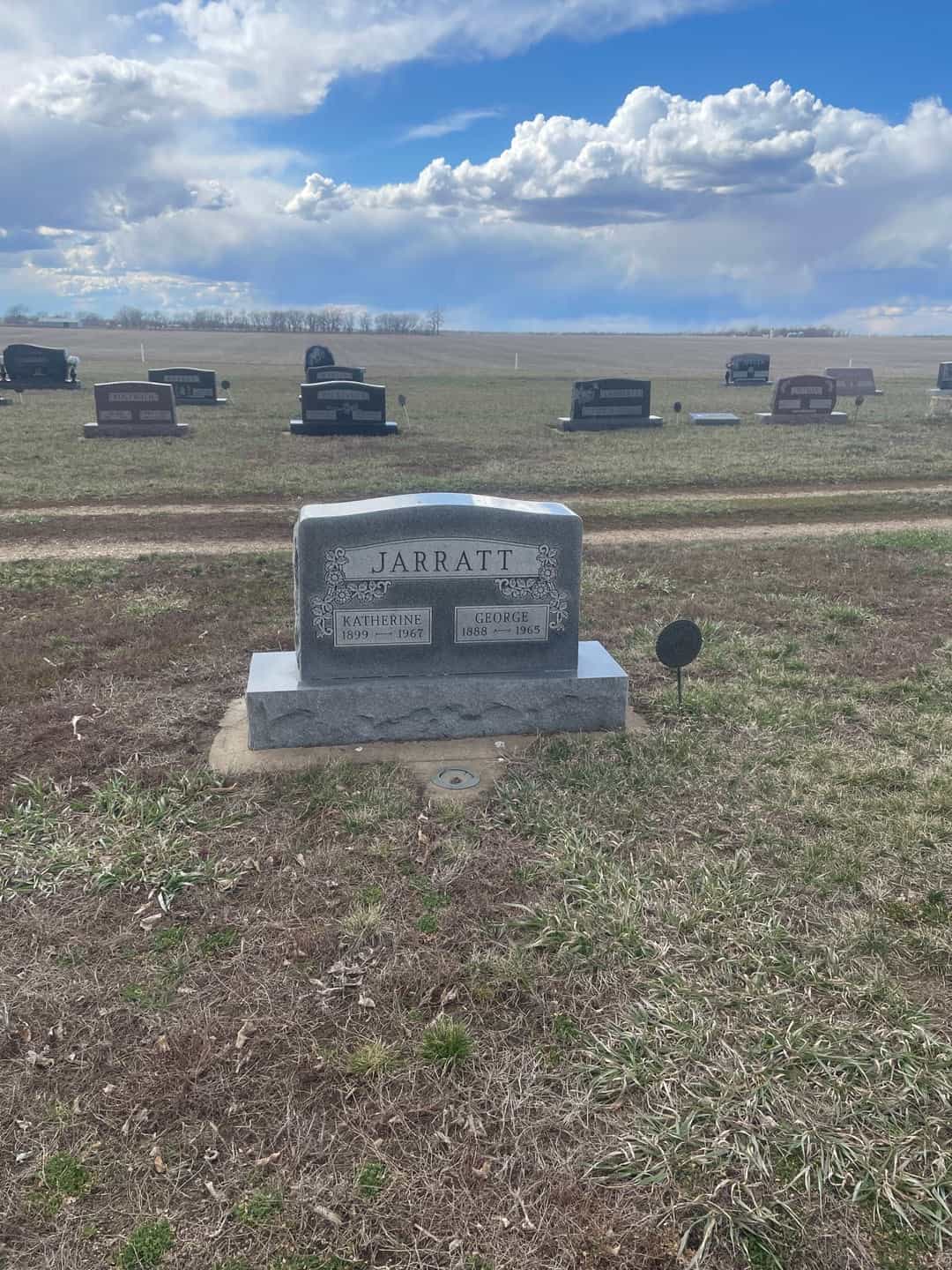 George Jarratt's grave. Photo 2