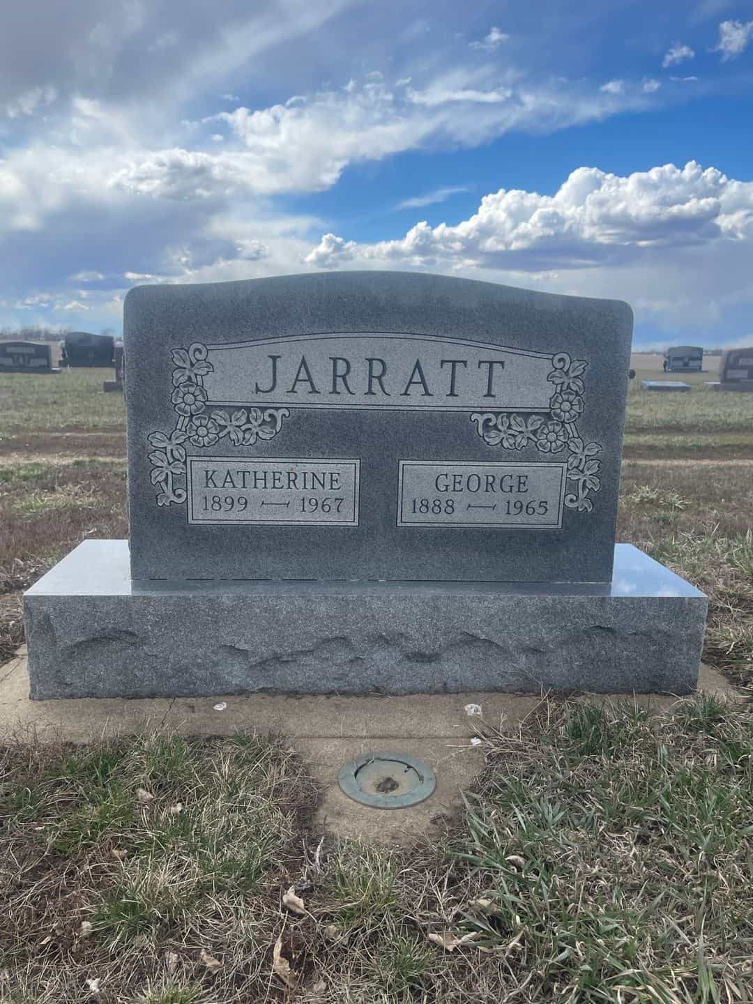 George Jarratt's grave. Photo 1