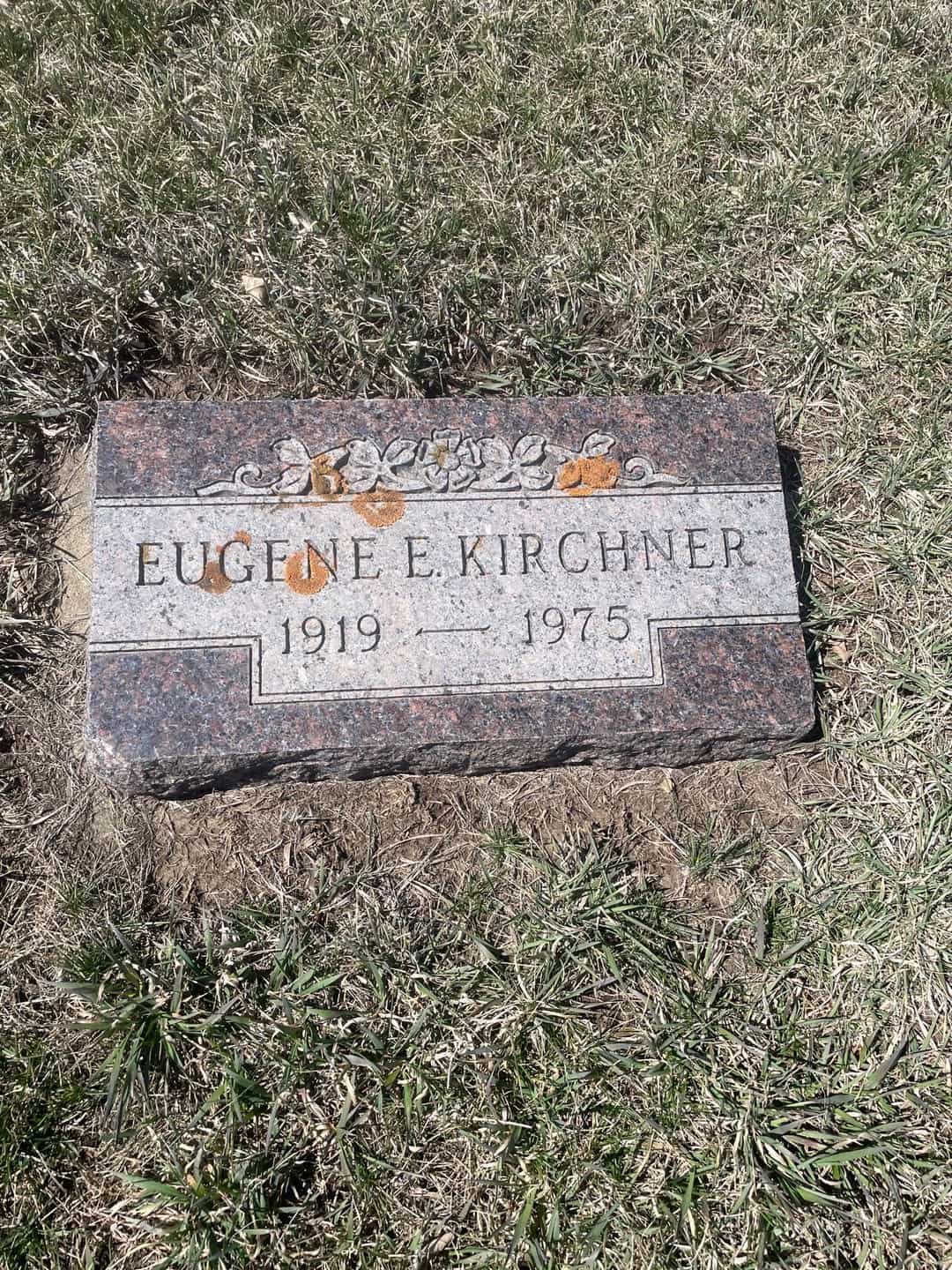Eugene E. Kirchner's grave. Photo 1