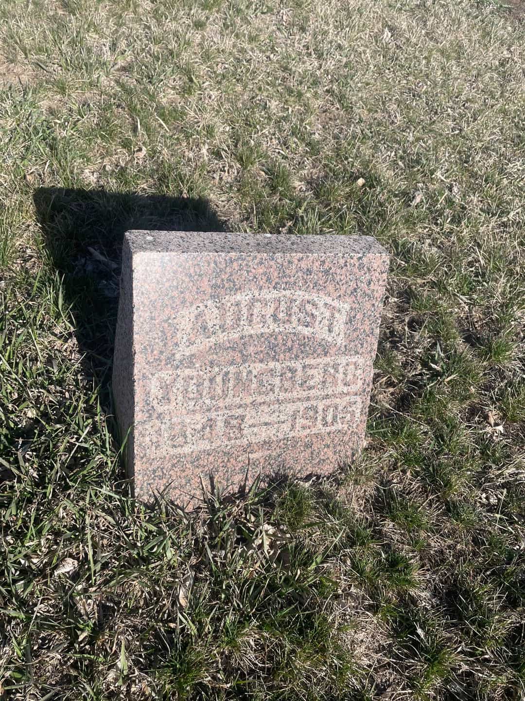 August Youngberg's grave. Photo 3